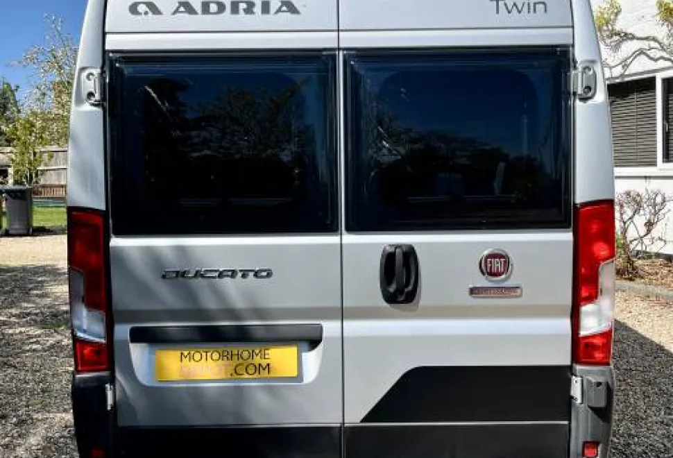 Adria Twin  2021