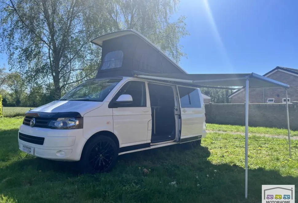 Volkswagen T5 Transporter   2015