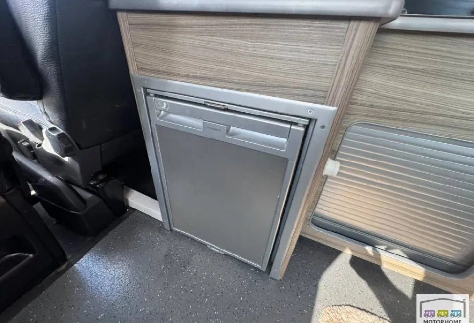 Volkswagen T30 Transporter  2009