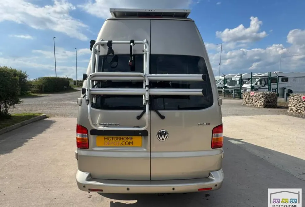Volkswagen T30 Transporter  2009