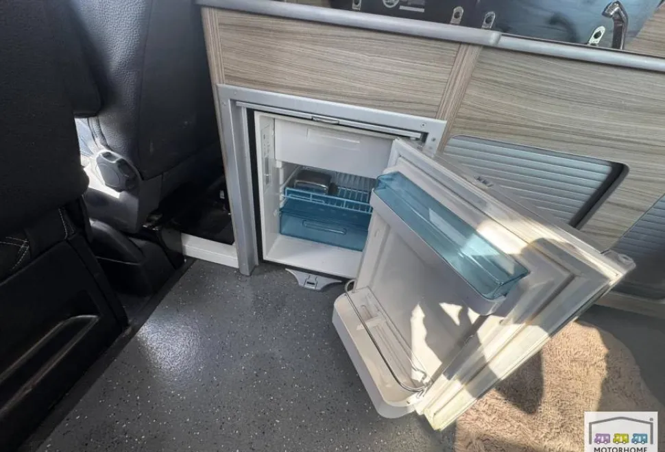 Volkswagen T30 Transporter  2009