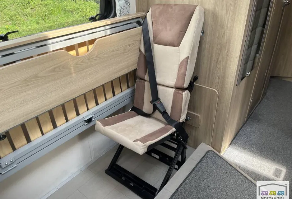 Elddis Chatsworth 194 2019