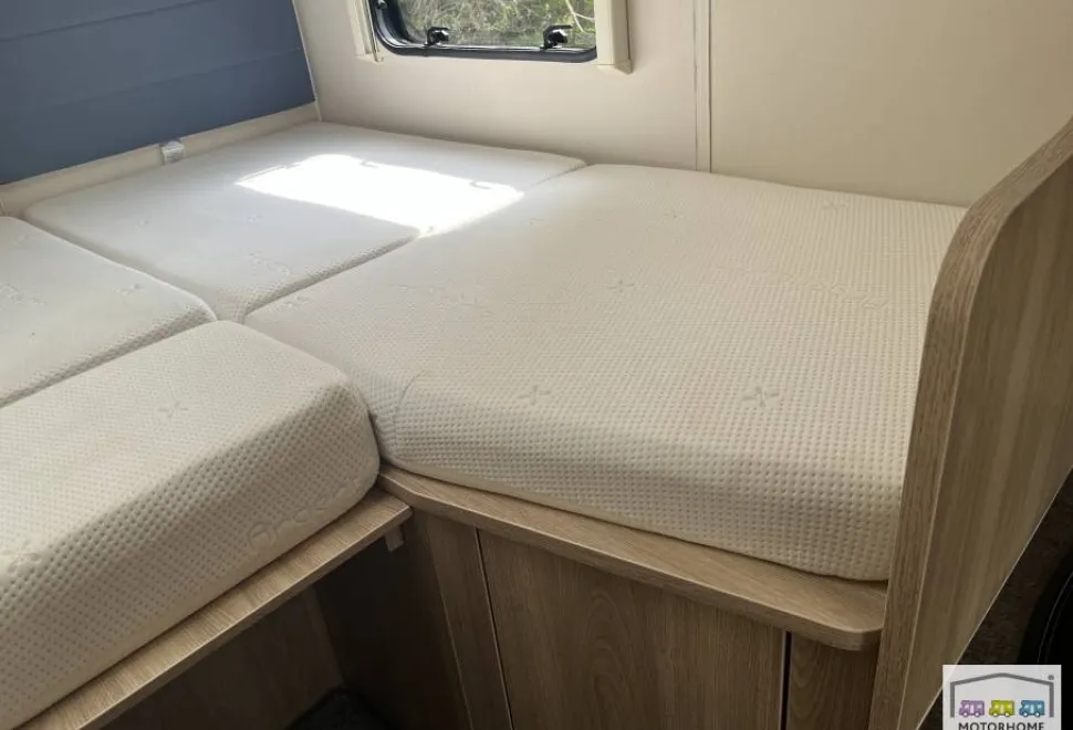 Elddis Chatsworth 194 2019