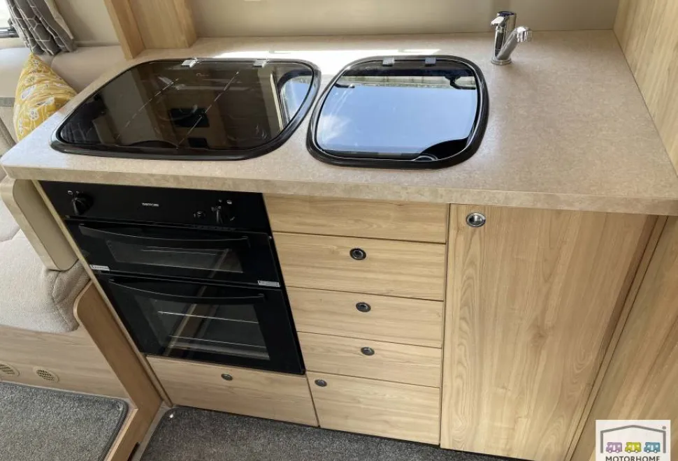 Elddis Autoquest  175 2017