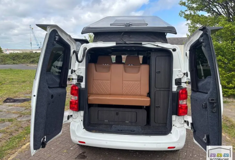 Peugeot Expert Professional 2020