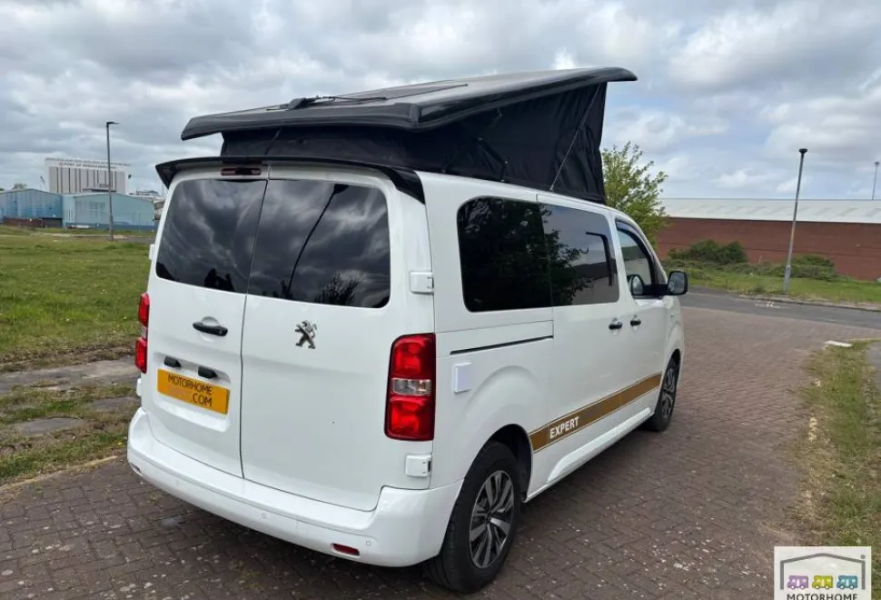 Peugeot Expert Professional 2020