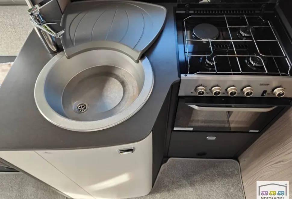 Swift Escape 614 Hi-Style 2024