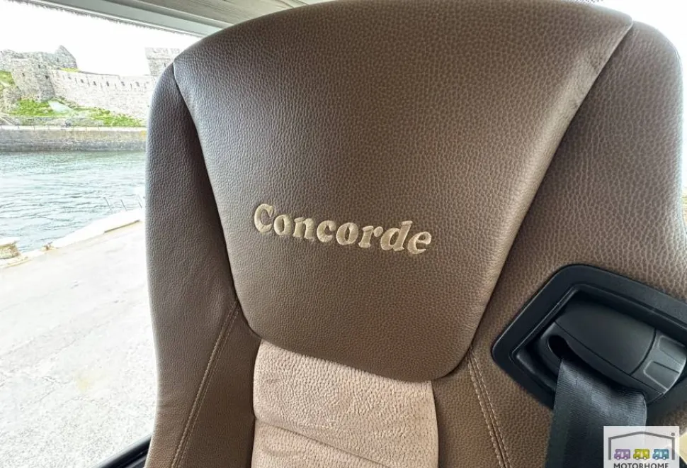 Concorde Carver  890 RRL  2017