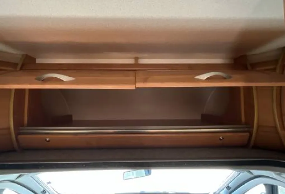 Auto-Trail Apache 634 2010