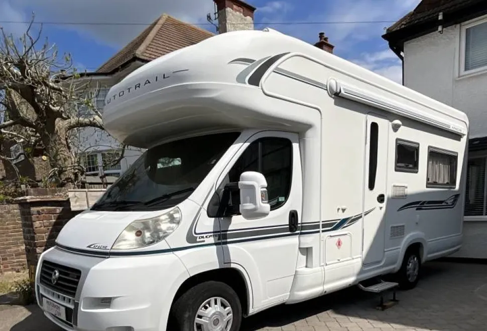 Auto-Trail Apache 634 2010