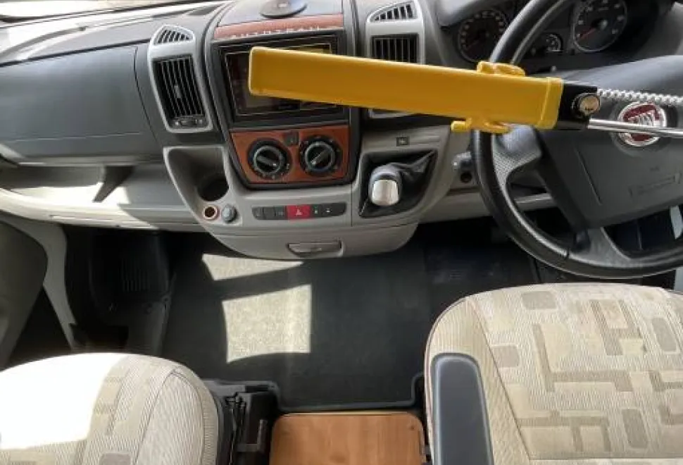 Auto-Trail Apache 634 2010