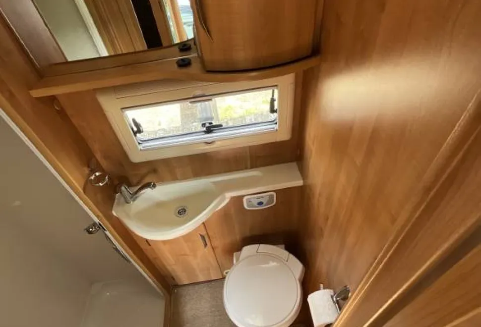 Auto-Trail Apache 634 2010