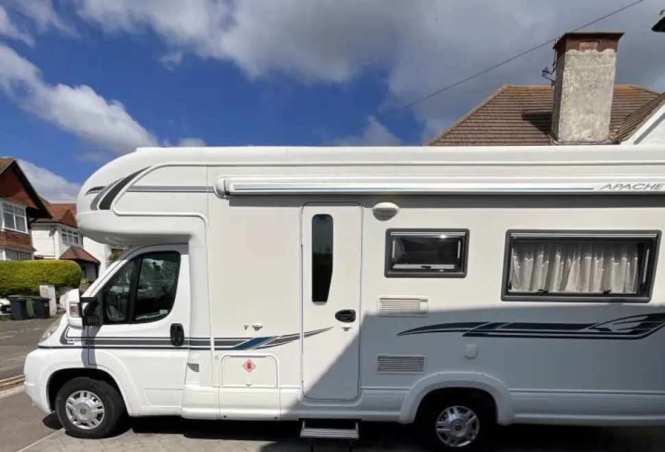 Auto-Trail Apache 634 2010