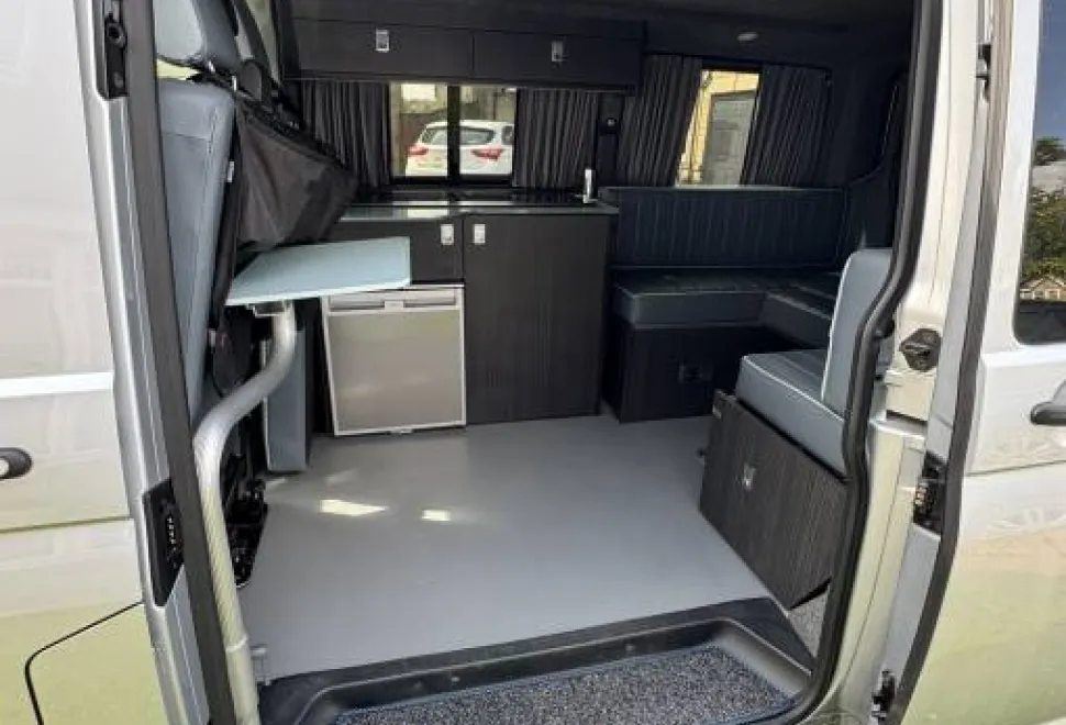 Volkswagen Campervan  2021