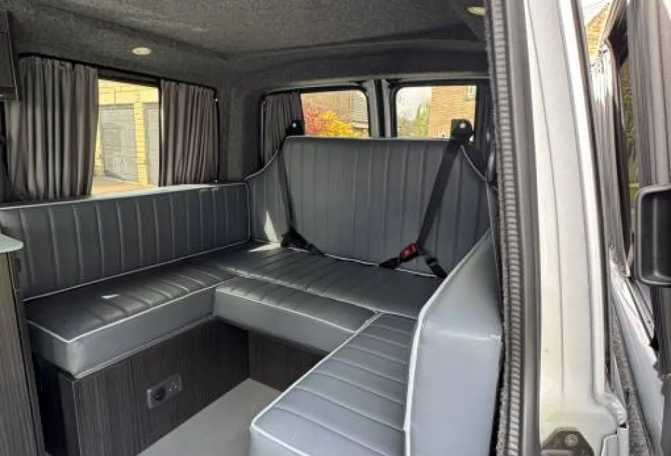 Volkswagen Campervan  2021