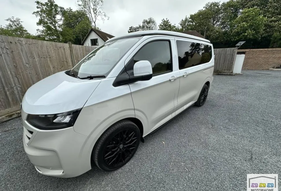 Volkswagen T7  2025