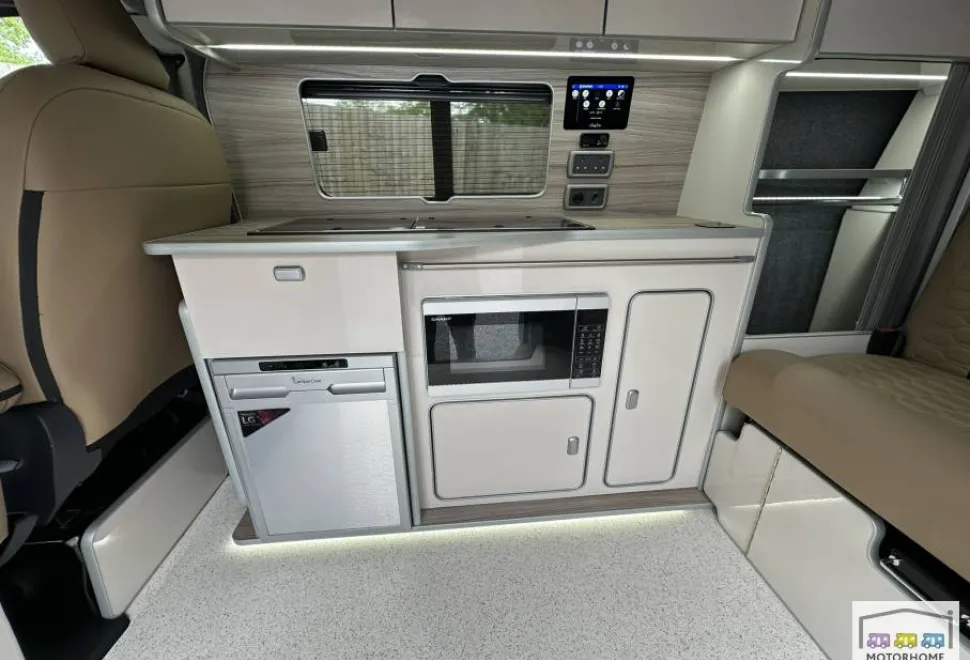 Volkswagen T7  2025