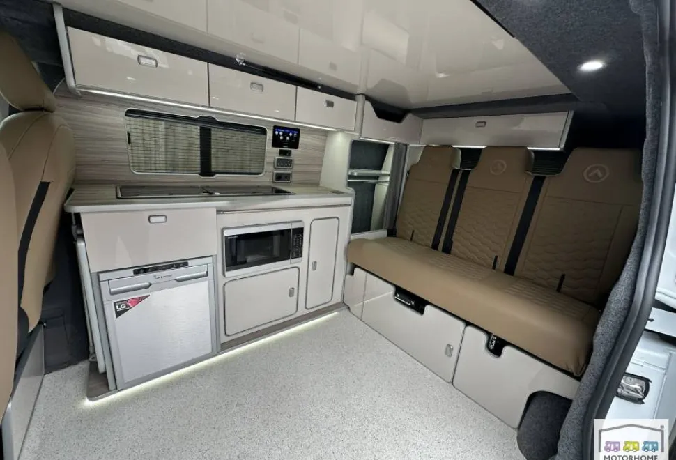 Volkswagen T7  2025
