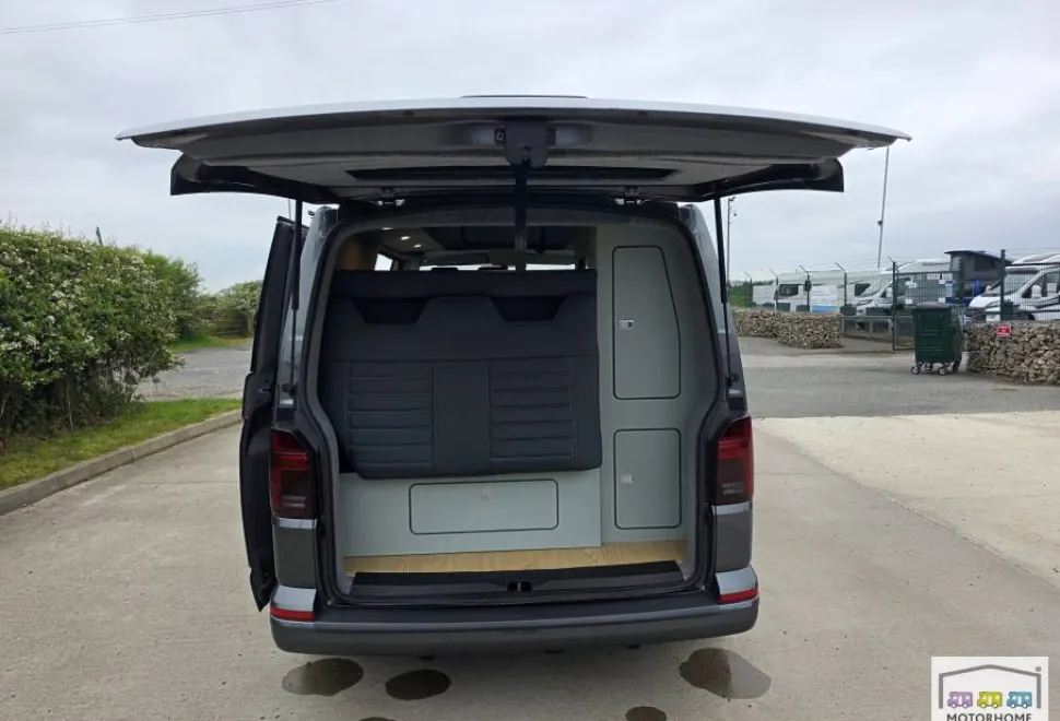 Volkswagen T6.1 Highline 2021