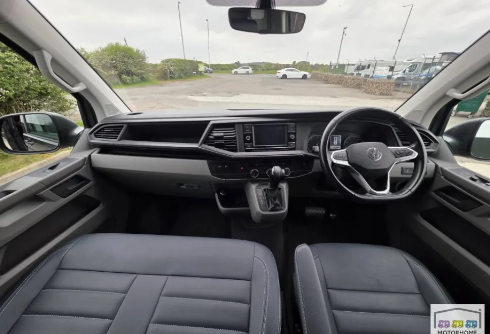 Volkswagen T6.1 Highline 2021