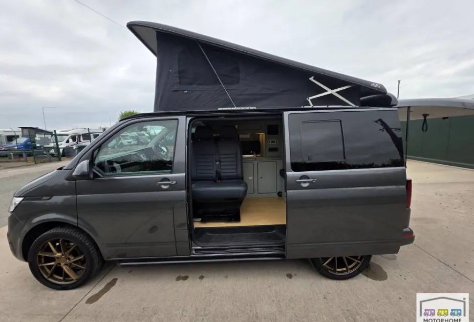 Volkswagen T6.1 Highline 2021