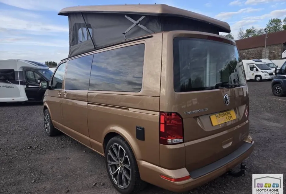Volkswagen Highline T6.1 2021