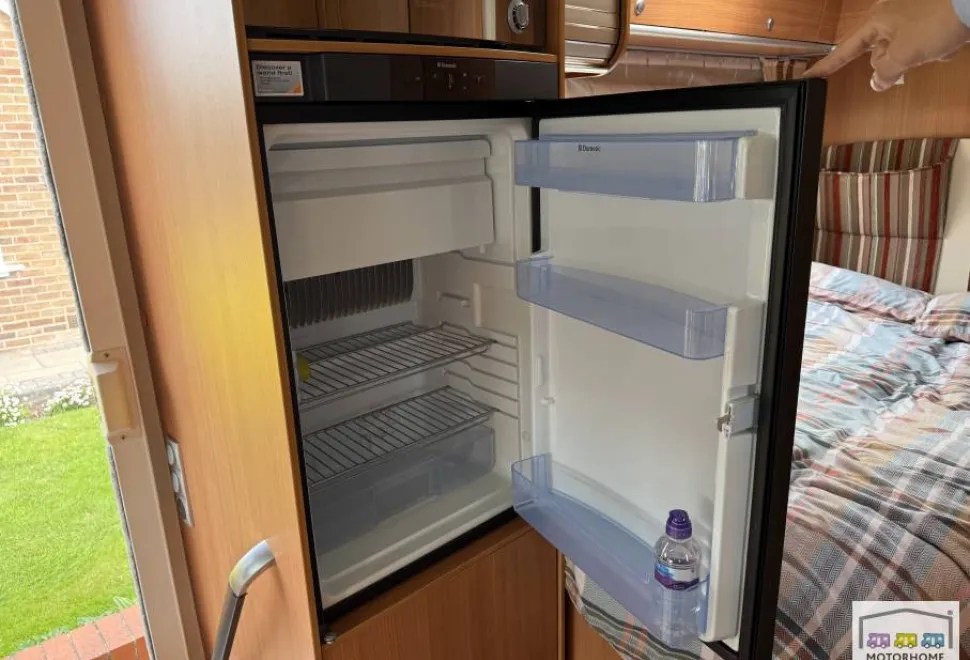 Burstner Ixeo IT700  2012