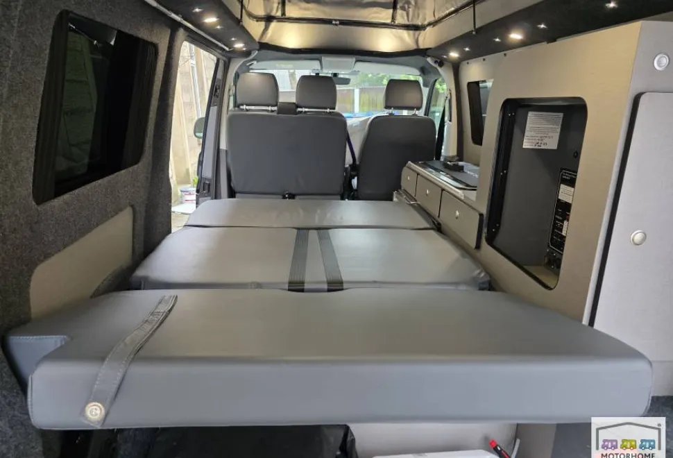 Volkswagen T6.1 Highline 2023