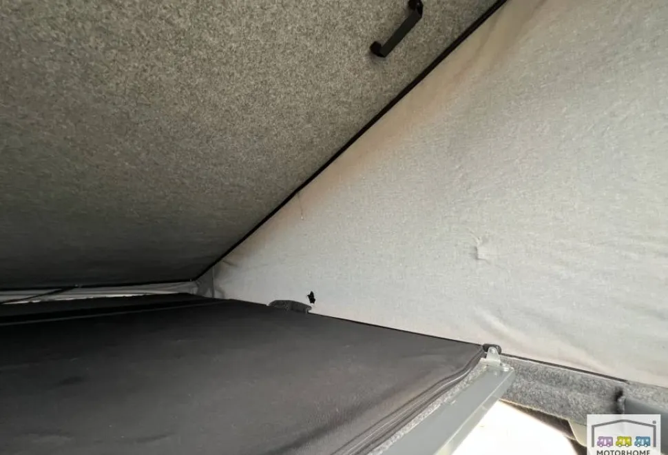 Volkswagen Transporter  2010