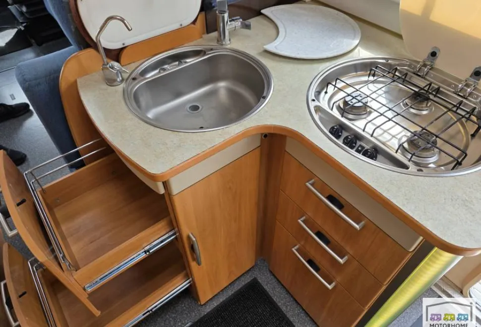 Hymer B544  2006