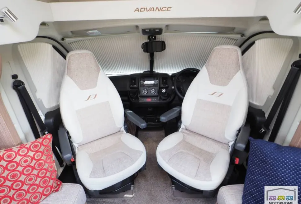 Bailey Advance 76-2 2019