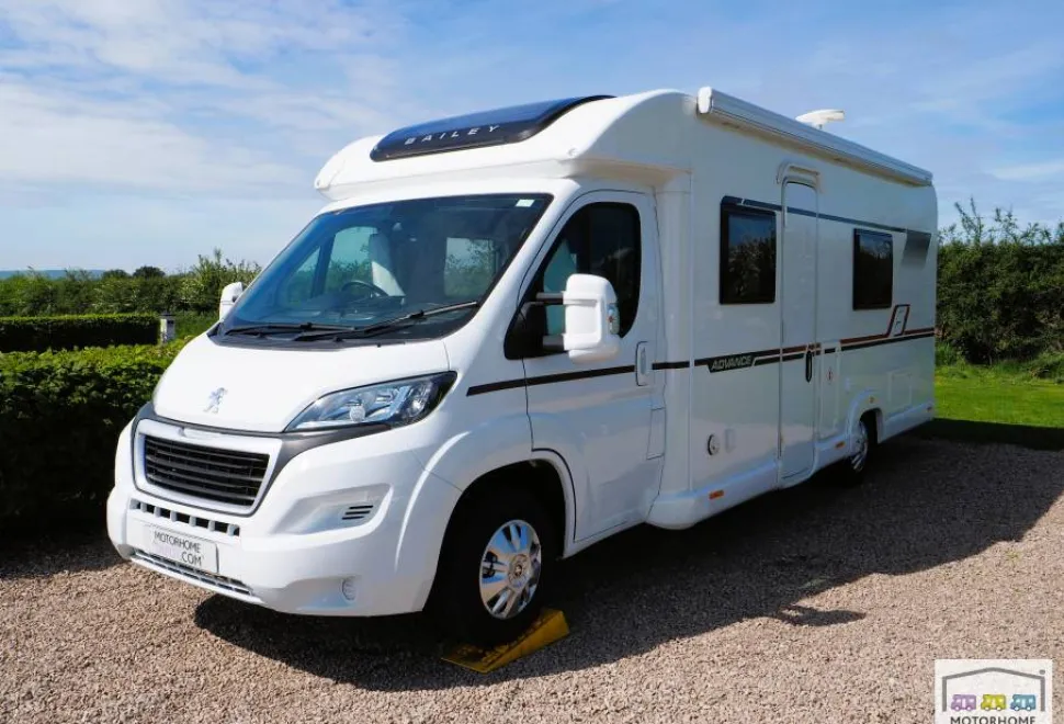 Bailey Advance 76-2 2019