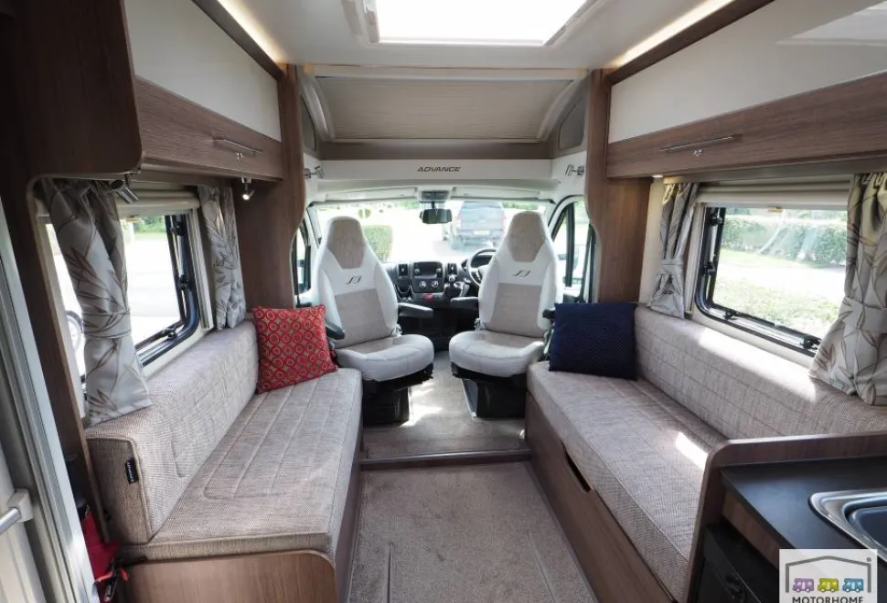 Bailey Advance 76-2 2019