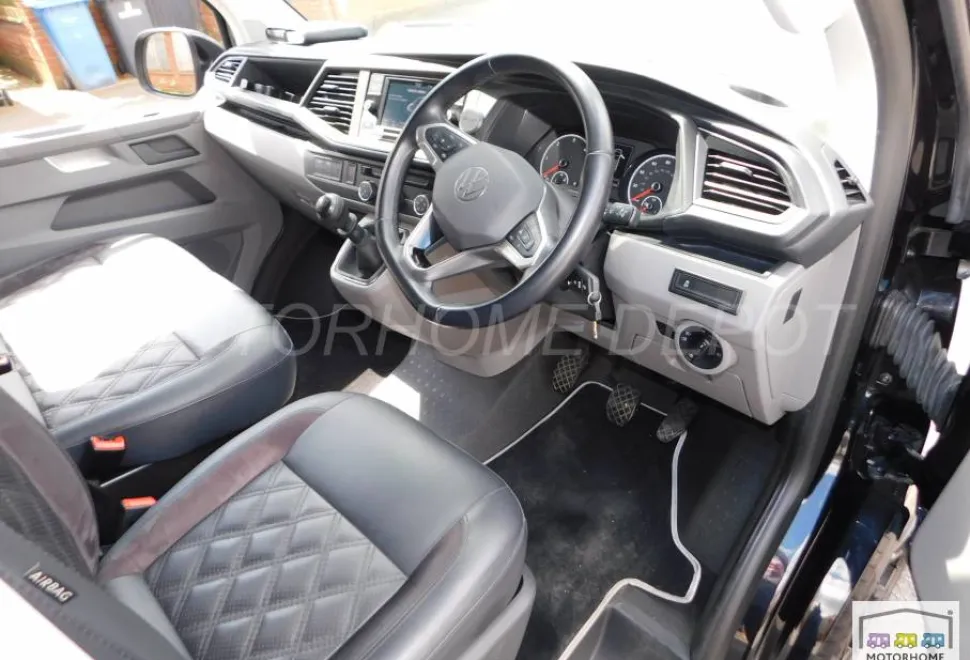 Volkswagen T30 Transporter Highline  2020