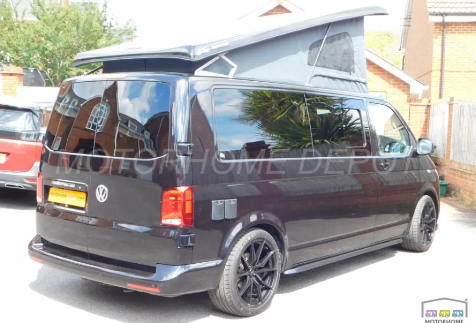 Volkswagen T30 Transporter Highline  2020