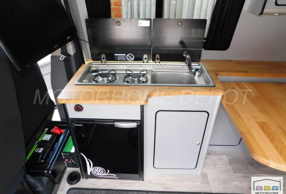 Volkswagen T30 Transporter Highline  2020