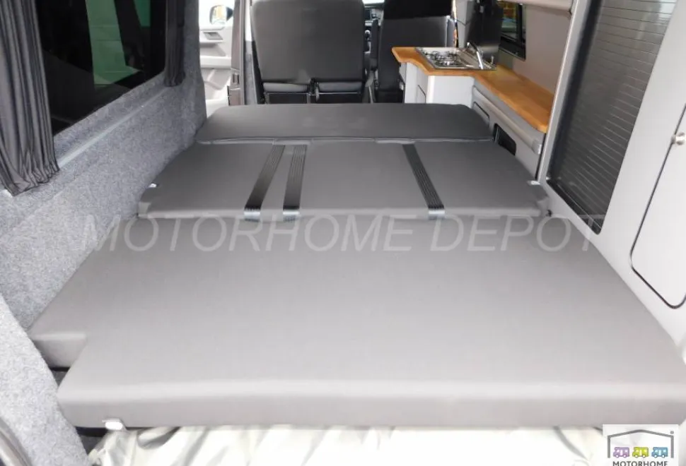 Volkswagen T30 Transporter Highline  2020