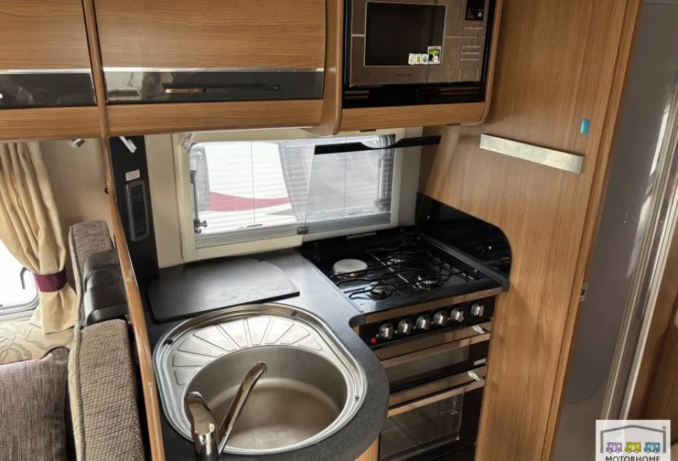 Auto-Trail Frontier Savannah 2014