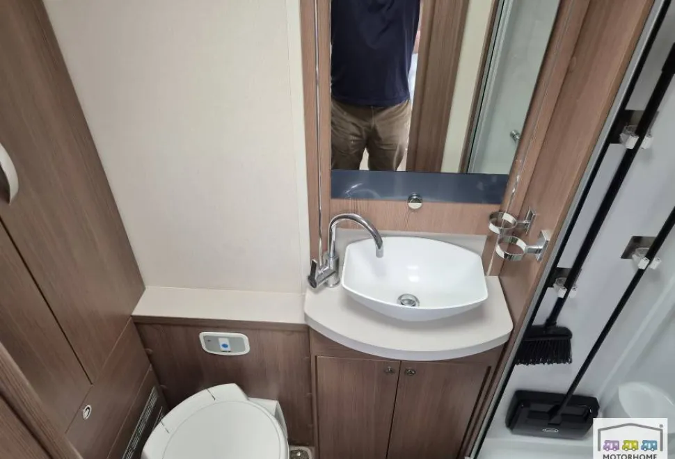 Elddis Majestic 285 2017
