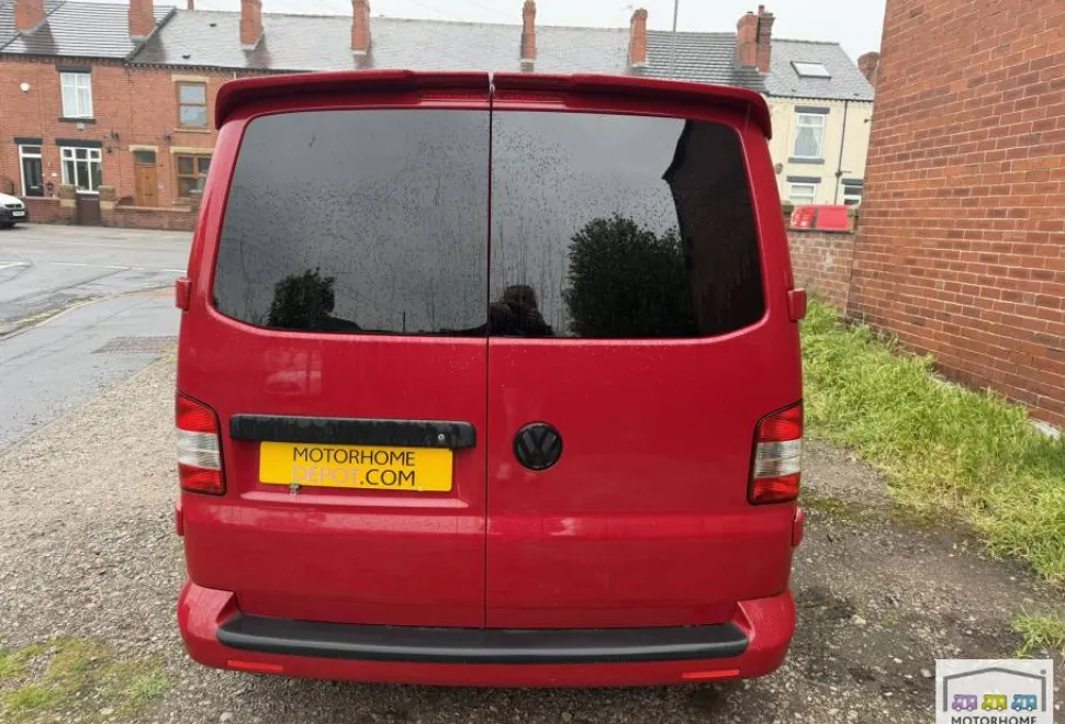 Volkswagen T5 Camper  2010
