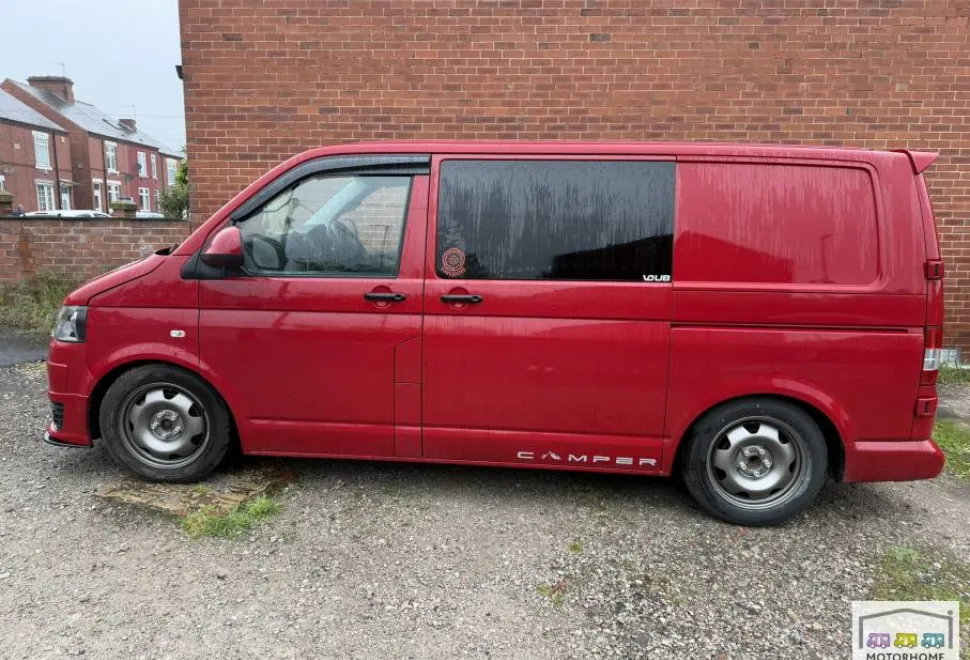 Volkswagen T5 Camper  2010