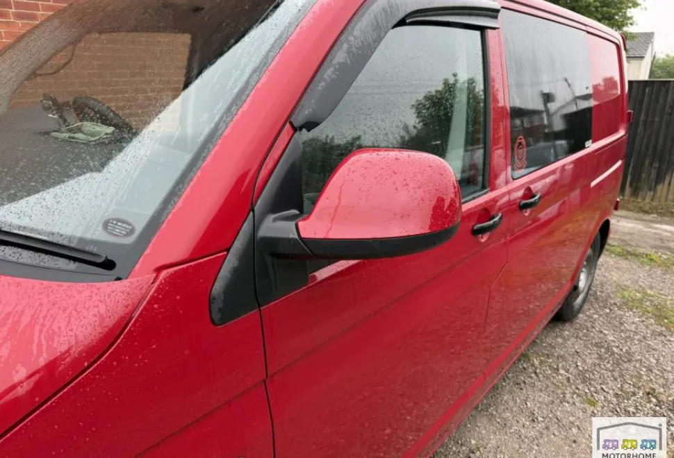 Volkswagen T5 Camper  2010