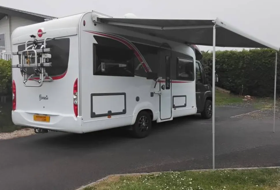 Burstner Ixeo IT700  2014