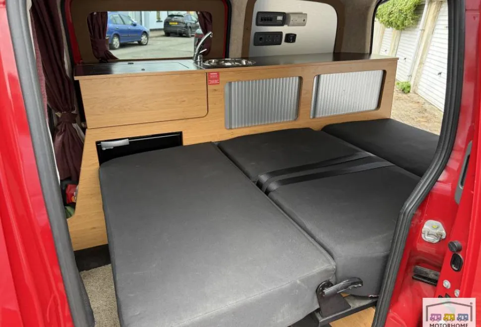 Nissan NV200 Hillside Dalbury  2016