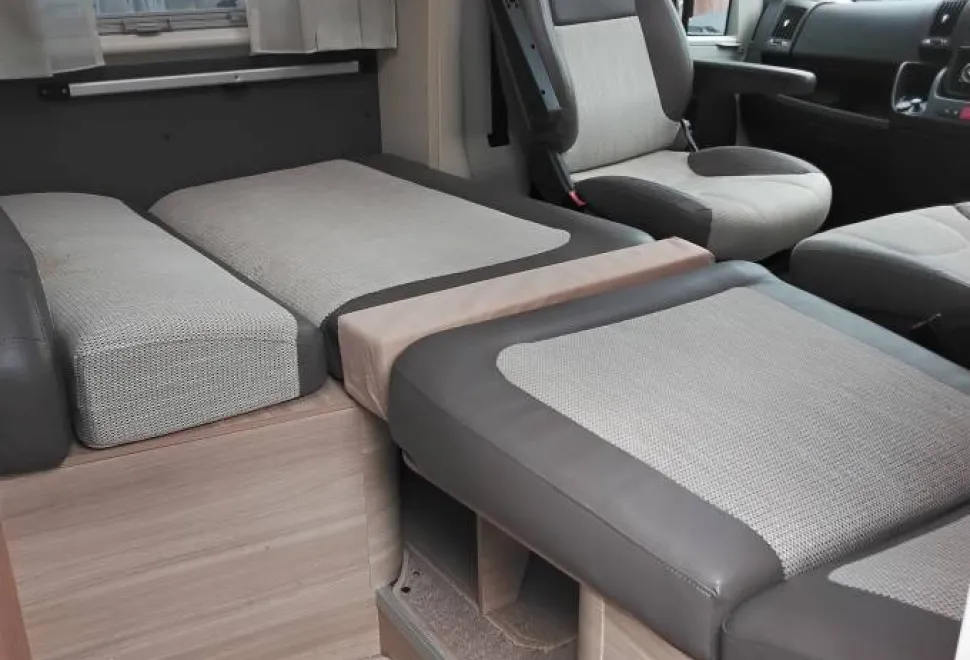 Adria Coral Axess S 670 Sl 2015