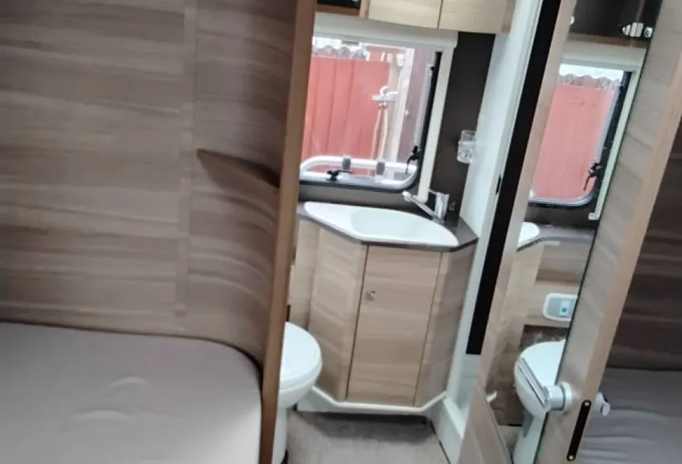 Adria Coral Axess S 670 Sl 2015