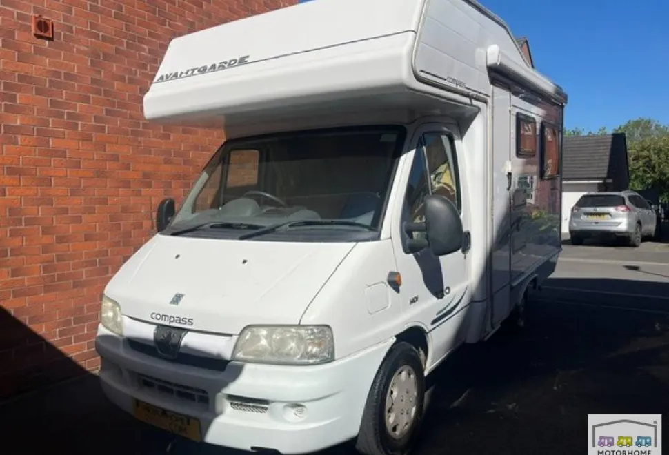 Compass Avantgarde 120 2006