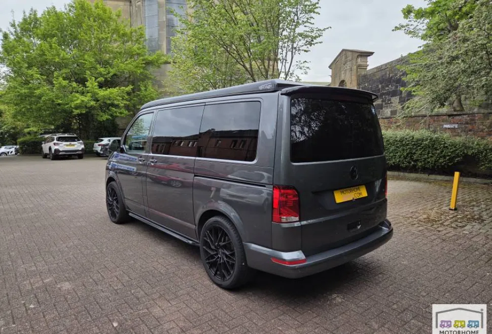 Volkswagen T6.1 Transporter Highline  2020