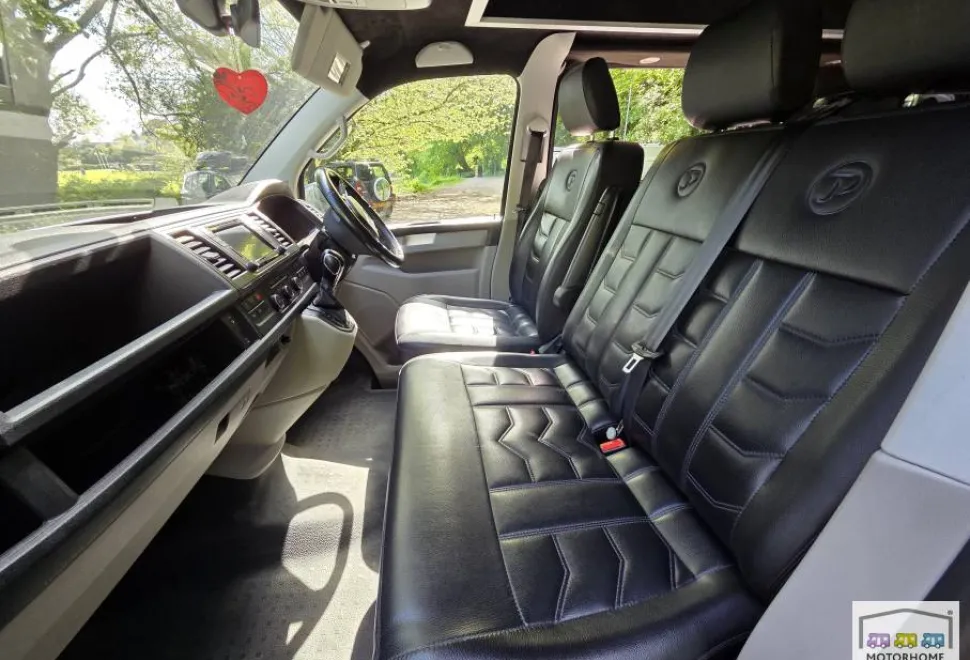 Volkswagen T6  2018