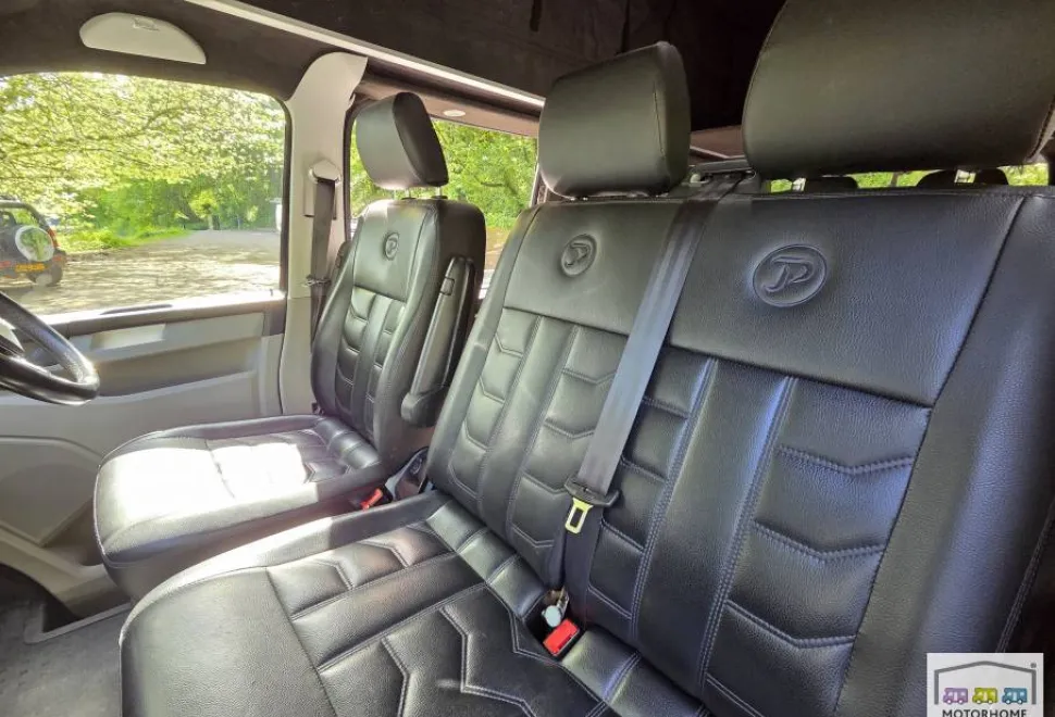 Volkswagen T6  2018